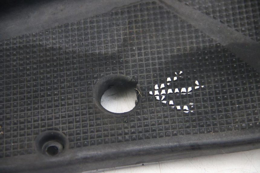 photo de FOOTREST MBK SKYLINER 125 (1998 - 2001) - Markings and original references