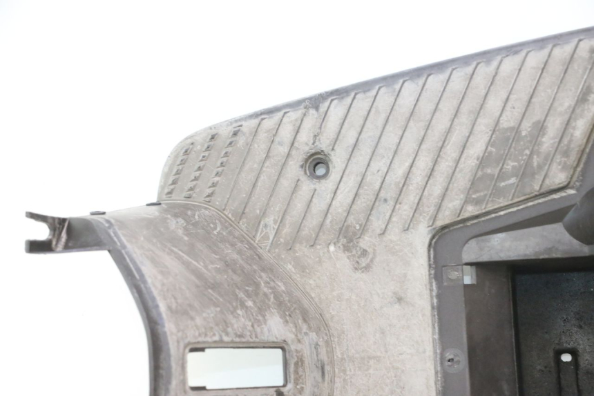 photo de FLOOR PANEL YAMAHA SLIDER 50 (1999 - 2004) - Focus on structure