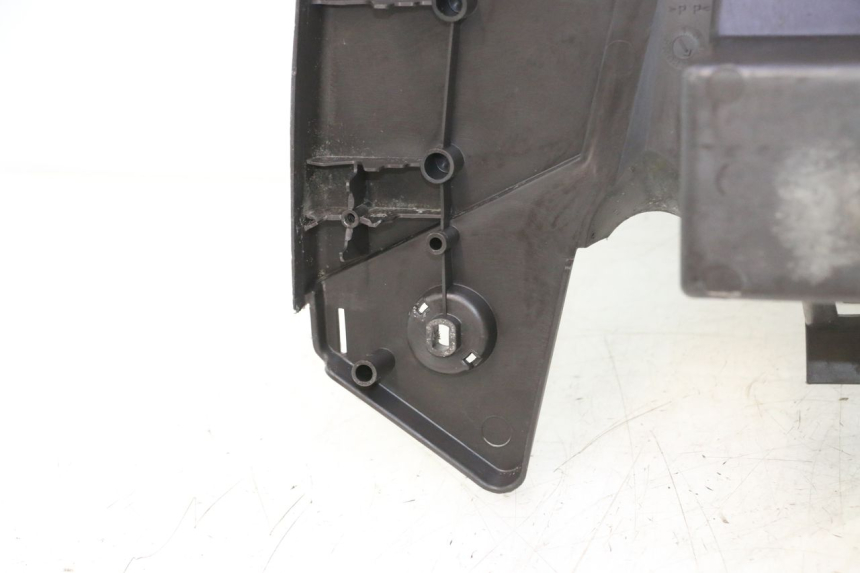 photo de FLOOR PANEL YAMAHA SLIDER 50 (1999 - 2004) - Zoom on usage condition