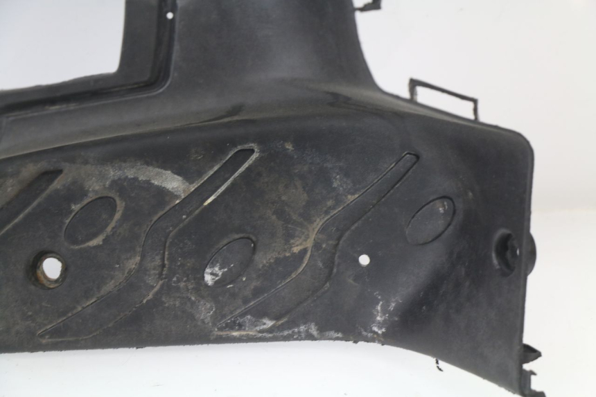 photo de FLOOR PANEL PEUGEOT SPEEDFIGHT 2 AC 50 (2000 - 2009) - Focus on structure