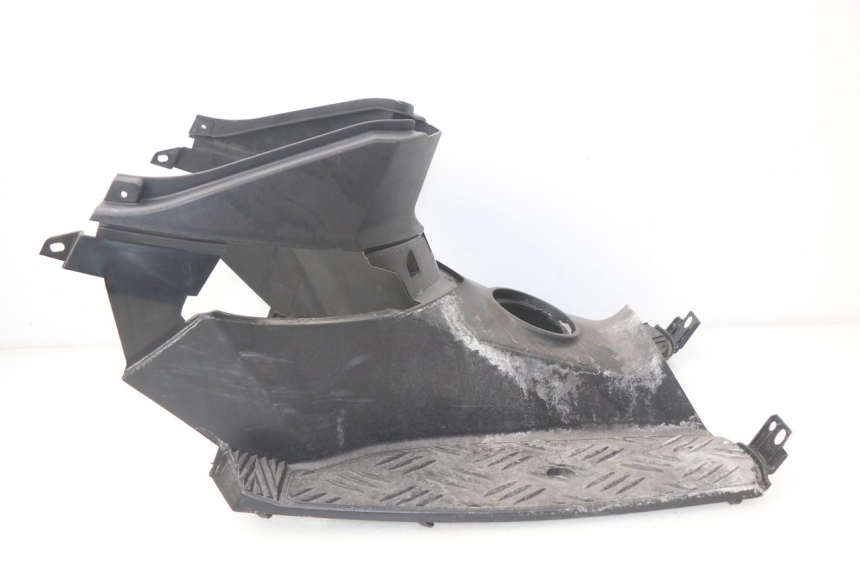 photo de FOOTREST PEUGEOT SPEEDFIGHT 3 AIR 50 (2009 - 2015) - Fixing points details