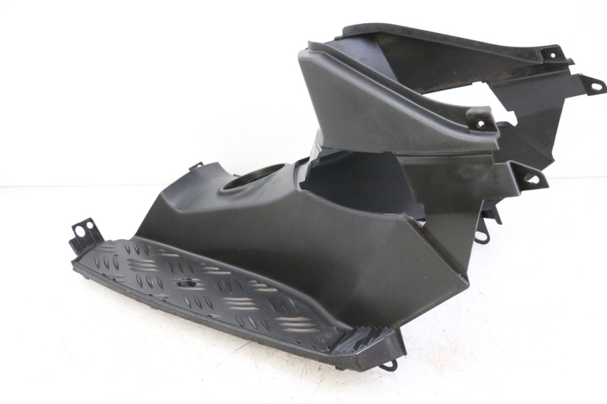 photo de FLOOR PANEL PEUGEOT SPEEDFIGHT 4 2T 50 (2015 - 2019) - Fixing points details