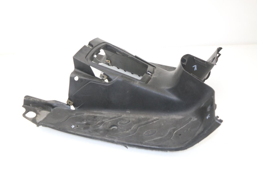 photo de FLOOR PANEL PEUGEOT SPEEDFIGHT LC 50 (1996 - 2002) - Surface and material condition