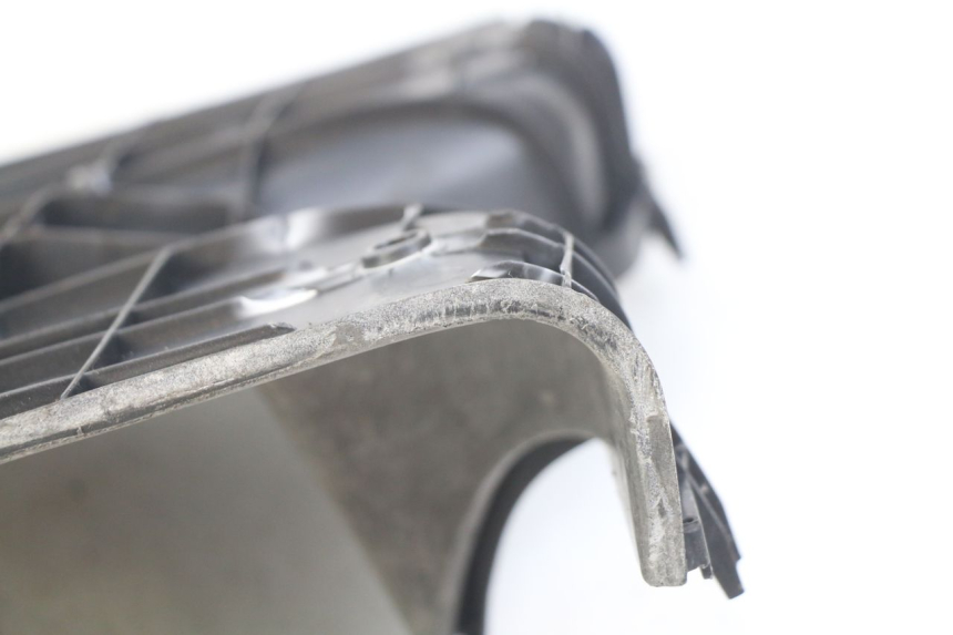 photo de FOOTREST APRILIA SR 2T 50 (2012 - 2017) - Zoom on usage condition