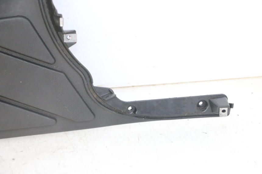 photo de FLOOR PANEL APRILIA SR 2T 50 (2018 - 2022) - Additional view of the item