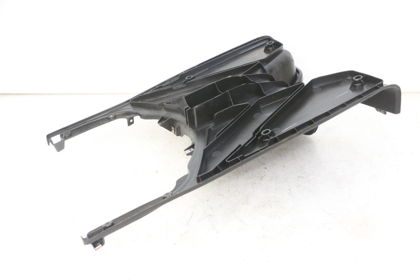 photo de FLOOR PANEL APRILIA SR 2T 50 (2018 - 2022) - Zoom on usage condition