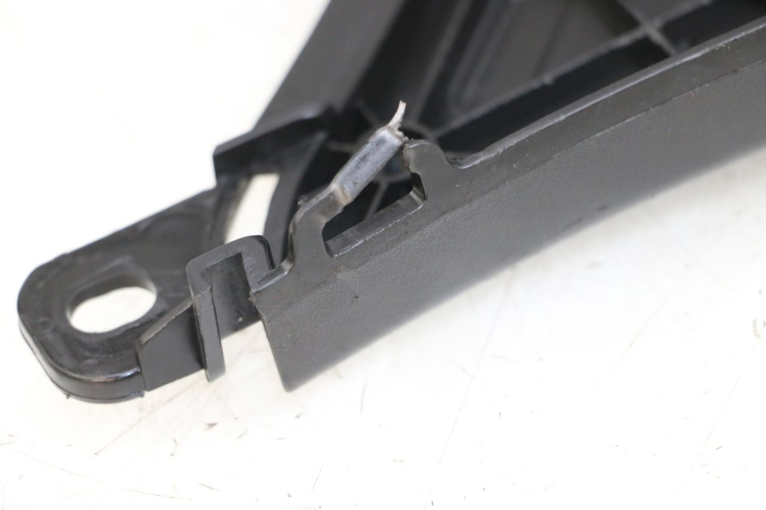 photo de FLOOR PANEL PEUGEOT STREETZONE I 2T 50 (2018 - 2020) - Zoom on usage condition