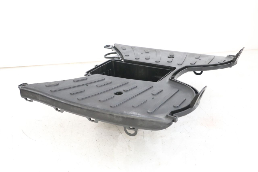 photo de FLOOR PANEL PEUGEOT STREETZONE I 2T 50 (2018 - 2020) - Fixing points details