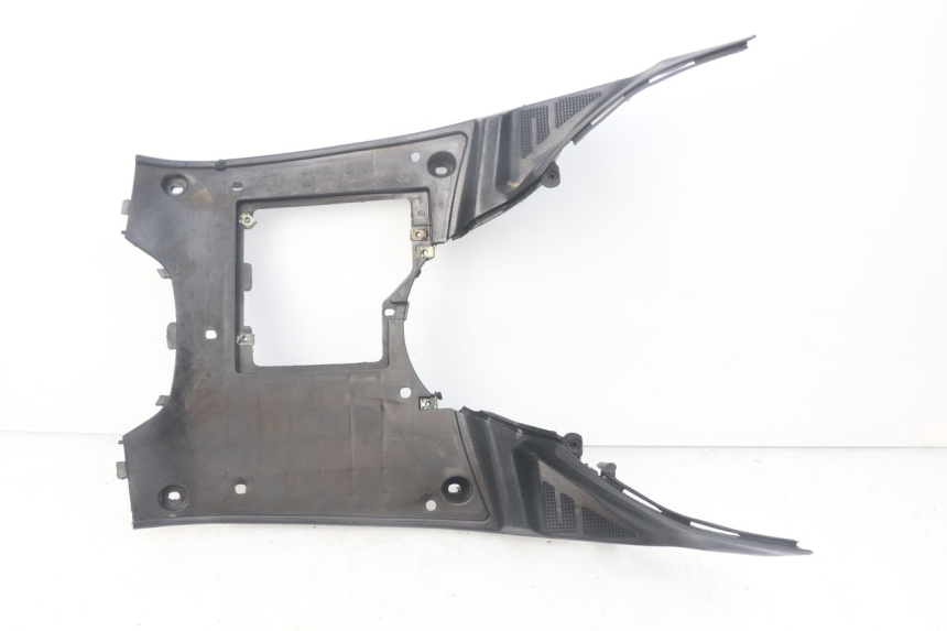 photo de FLOOR PANEL JM MOTORS SUNNY 50 (2017 - 2020) - Fixing points details