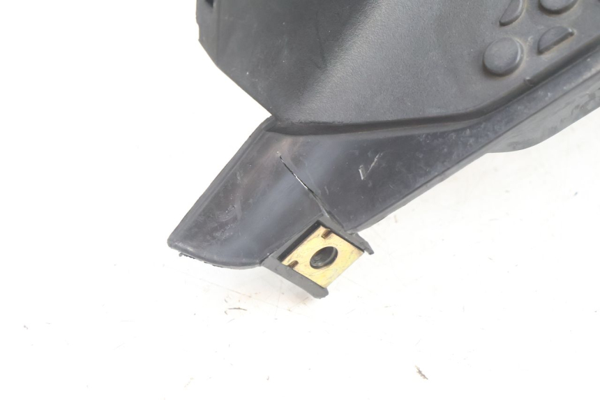 photo de FLOOR PANEL KYMCO SUPER 8 2T 50 (2007 - 2013) - Technical close-up