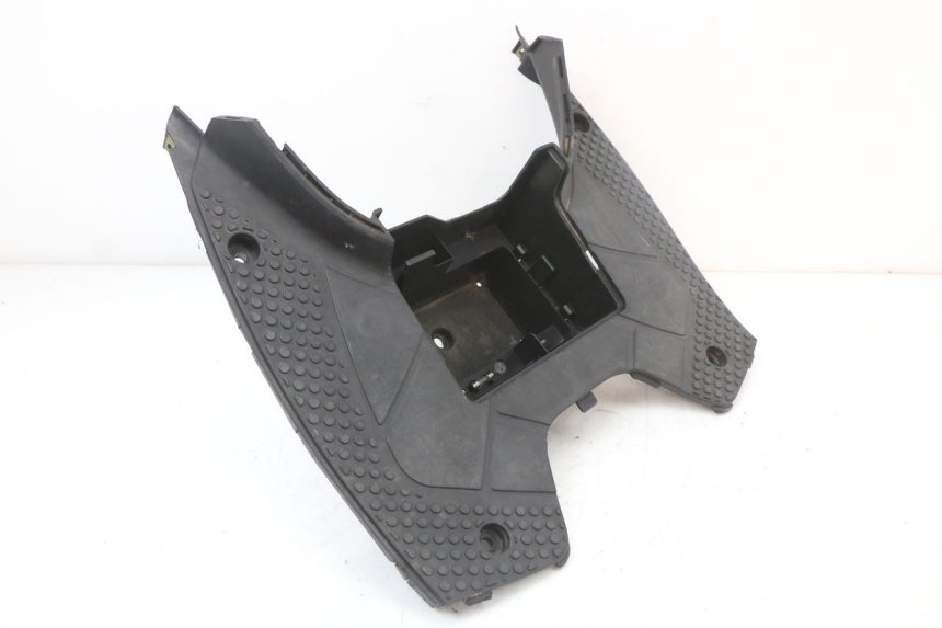 photo de FLOOR PANEL KYMCO SUPER 8 4T 50 (2018 - 2020) - Zoom on usage condition