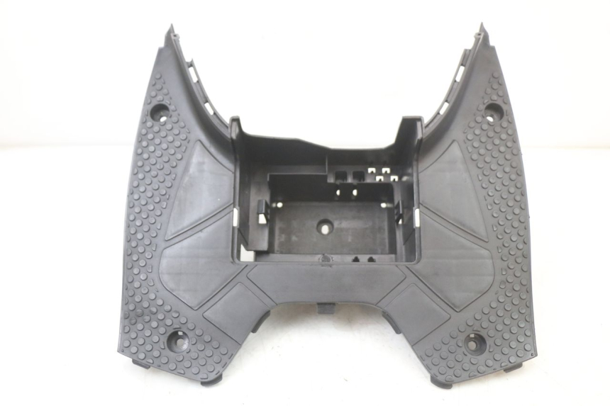 photo de FLOOR PANEL KYMCO SUPER 8 125 (2008 - 2015) - Zoom on usage condition