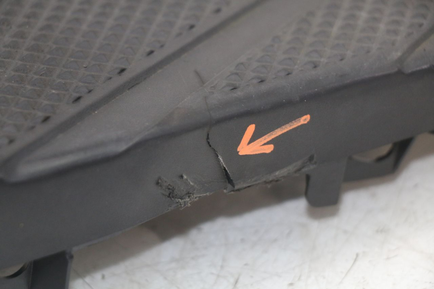 photo de FOOTREST SYM ORBIT III 3 4T 50 (2018 - 2021) - Product overview