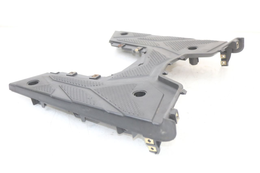 photo de FOOTREST SYM ORBIT III 3 4T 50 (2018 - 2021) - Fixing points details