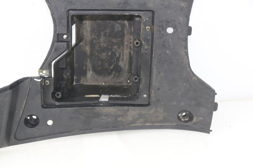 photo de FLOOR PANEL BAOTIAN TRAVEL SPIRIT 50 (2010 - 2012) - Additional view of the item