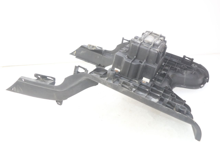 photo de FOOTREST PEUGEOT TWEET 4T 50 (2010 - 2014) - Alternative perspective