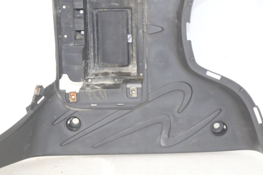 photo de FOOTREST PEUGEOT TWEET 4T 50 (2010 - 2014) - Markings and original references