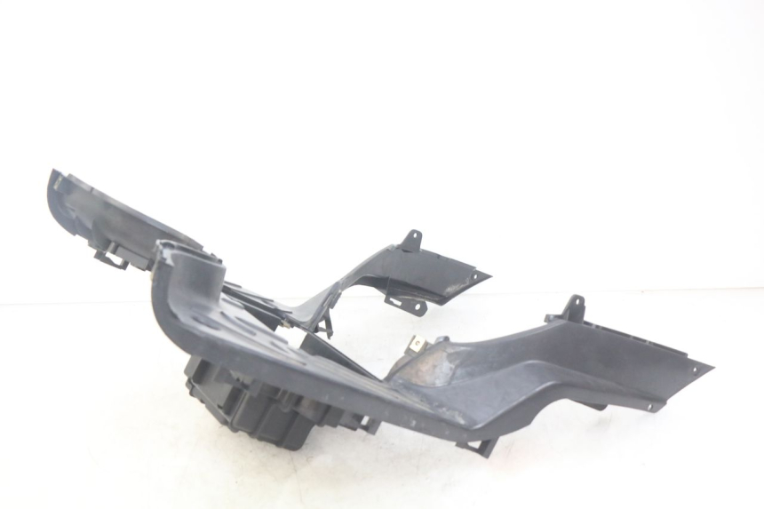 photo de FOOTREST PEUGEOT TWEET 4T 50 (2010 - 2014) - Zoom on usage condition