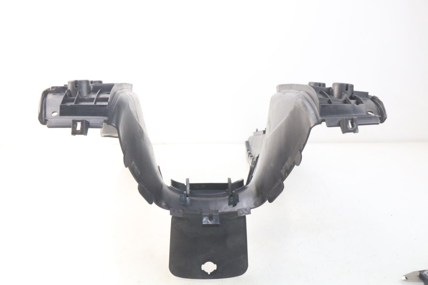 photo de FLOOR PANEL SUZUKI UC EPICURO 125 (1999 - 2003) - Component detail