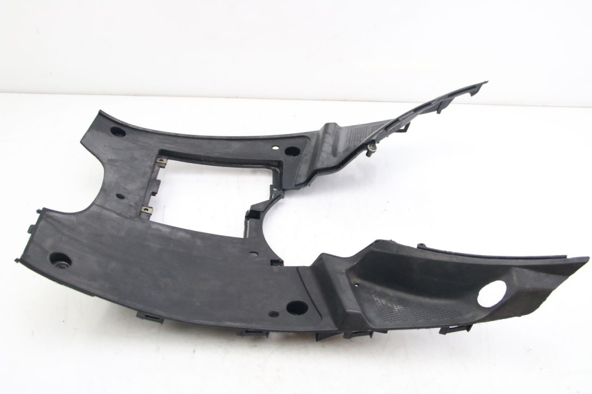 photo de FOOTREST PEUGEOT V-CLIC VCLIC 50 (2007 - 2013) - Component detail