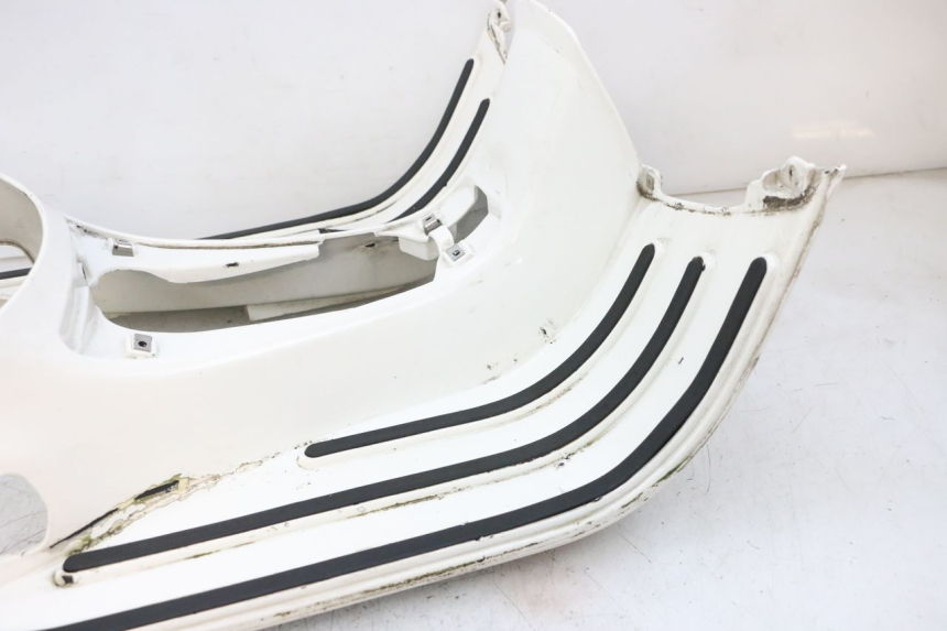 photo de FLOOR PANEL PIAGGIO VESPA GTS SUPER IE 125 (2009 - 2016) - Markings and original references