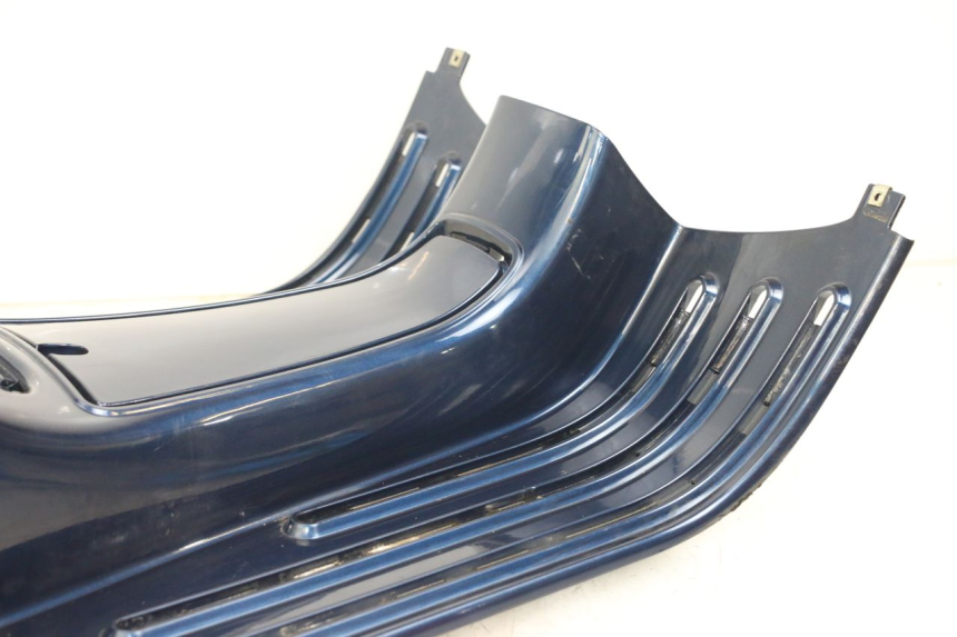 photo de FLOOR PANEL PIAGGIO VESPA LX 125 (2005 - 2010) - Product overview