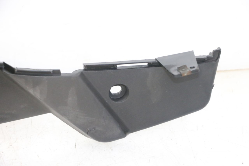 photo de FOOTREST PEUGEOT VIVACITY NEW 2T 50 (2008 - 2017) - Additional view of the item