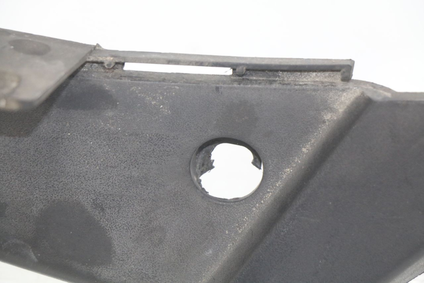 photo de FOOTREST PEUGEOT VIVACITY NEW 4T 50 (2008 - 2017) - Distinctive features