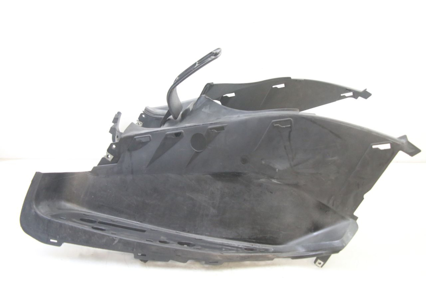 photo de FOOTREST YAMAHA X-MAX XMAX 125 (2010 - 2013) - Alternative perspective