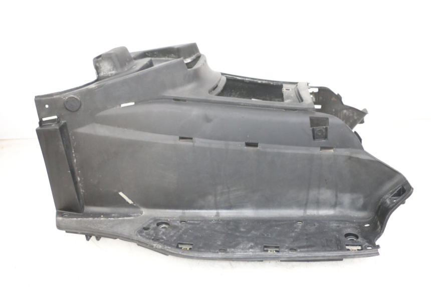 photo de Footrest KYMCO XCITING 250 (2006 - 2009) - Zoom on usage condition