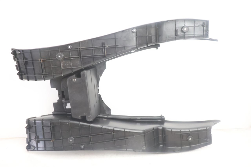 photo de FLOOR PANEL YAMAHA YP MAJESTY 125 (2007 - 2010) - Component zoom