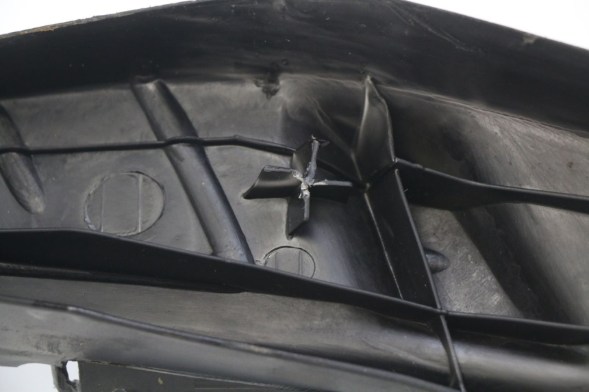 photo de FOOTREST PIAGGIO ZIP 4T 50 (2018 - 2020) - Distinctive features