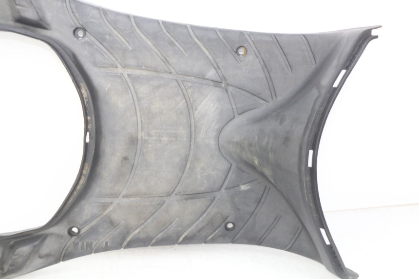 photo de FOOTREST PIAGGIO ZIP 4T 50 (2018 - 2020) - Fixing points details