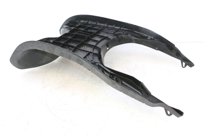 photo de FLOOR PANEL PIAGGIO ZIP IGET 4T 50 (2021 - 2023) - Zoom on usage condition