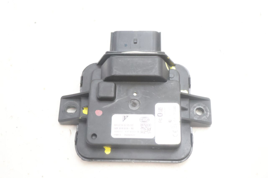 photo de INTERFACE MODULE PIAGGIO MP3 HPE 530 (2022 - 2026) - Alternative perspective