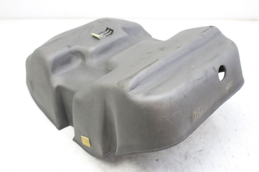 photo de TRUNK CARPET PEUGEOT SATELIS 125 (2010 - 2012) - Component detail