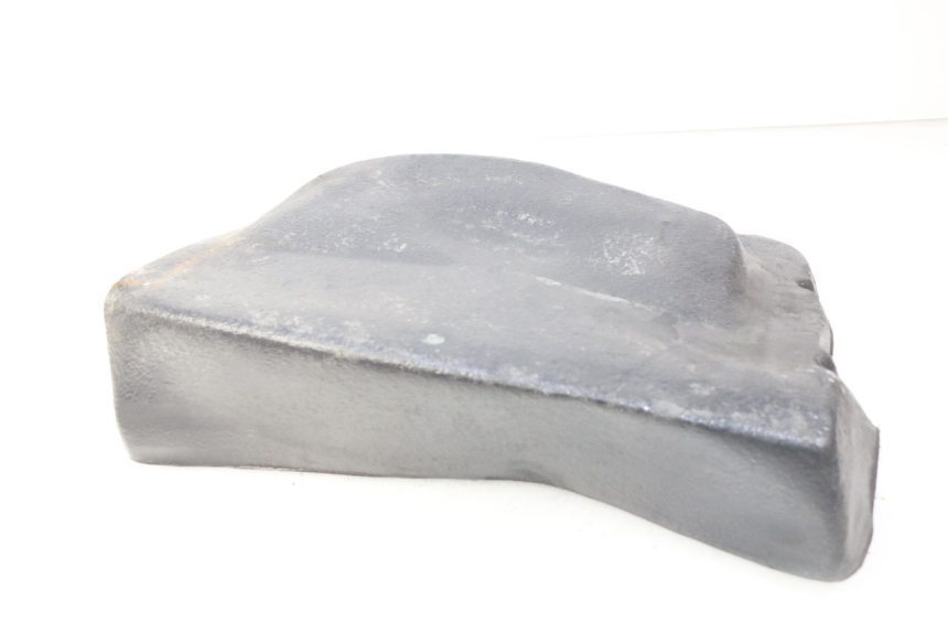 photo de TRUNK CARPET PIAGGIO X9 EVOLUTION 500 (2003 - 2005) - Zoom on usage condition