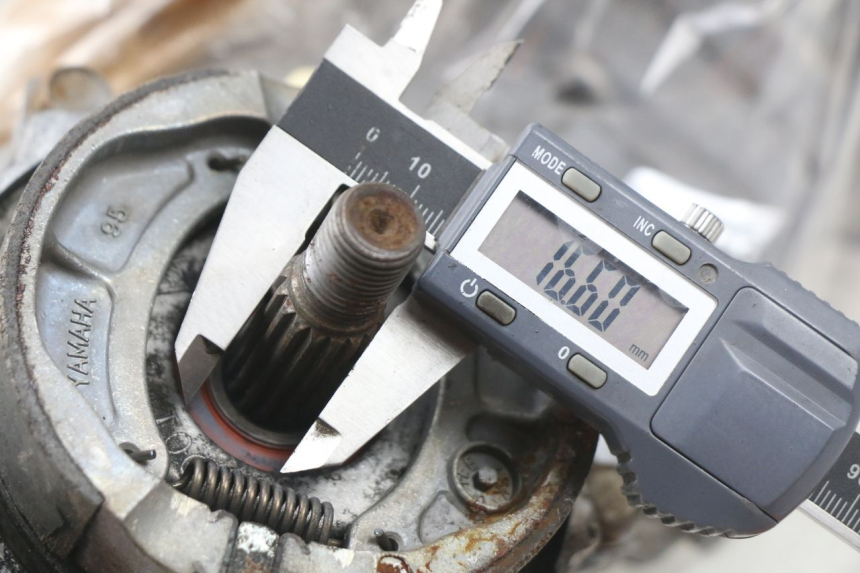 photo de ENGINE MBK ACTIVE 80 (1991 - 1995) - Alternative perspective