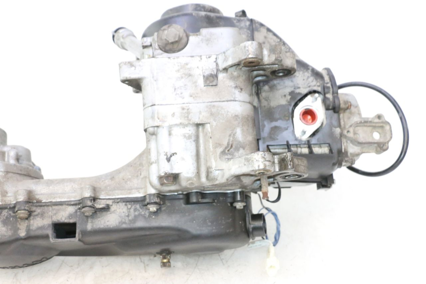 photo de ENGINE KYMCO AGILITY 4T 50 (2018 - 2022) - Surface and material condition