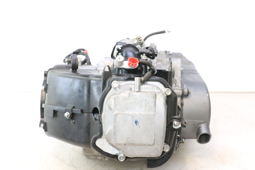 photo de ENGINE KYMCO AGILITY CITY 16P 125 (2015 - 2024) - Surface and material condition