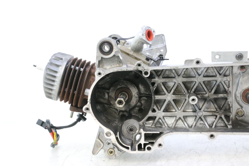 photo de ENGINE KYMCO AGILITY CITY 2T 50 (2008 - 2016) - High-resolution close-up