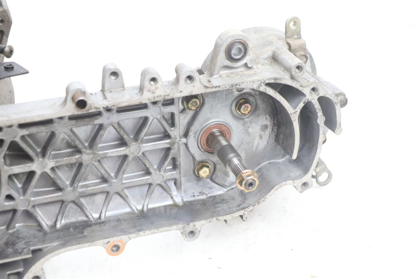 photo de ENGINE KYMCO AGILITY FR 2T 50 (2012 - 2017) - Alternative perspective