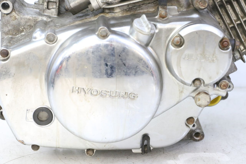 photo de ENGINE HYOSUNG GV AQUILA 125 (2000 - 2009) - Distinctive features