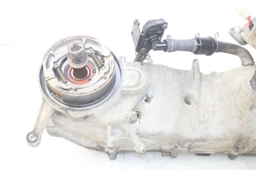 photo de ENGINE PGO BIG MAX 50 (2001 - 2009) - Alternative perspective