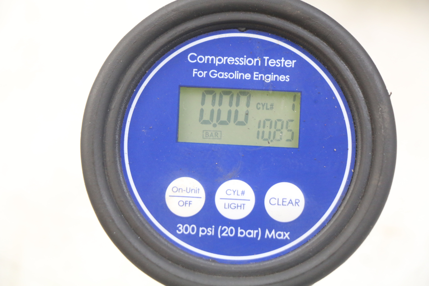 photo de ENGINE WILDLANDER BISCUIT 125 (2004 - 2010) - High-resolution close-up