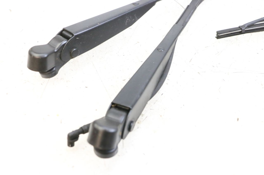 photo de SCREEN ENGINE BMW C1 125 (2000 - 2003) - Surface and material condition