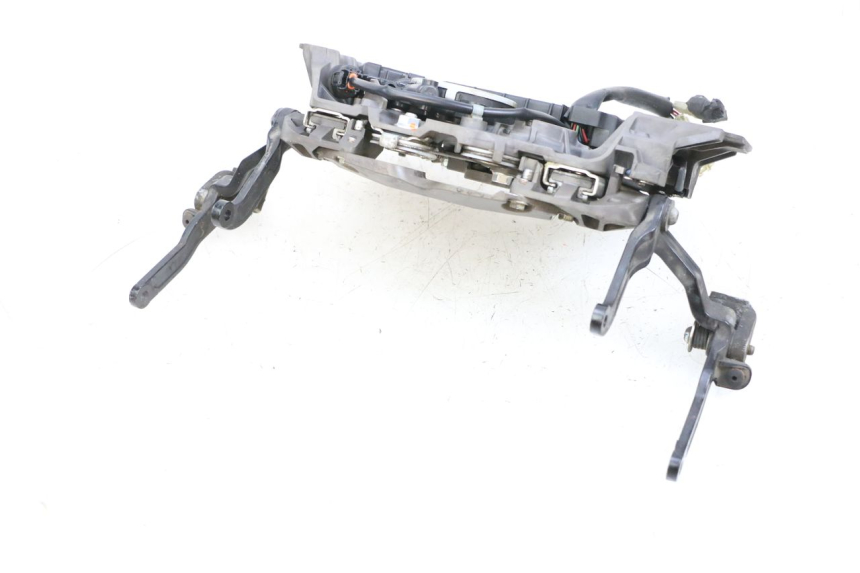 photo de ENGINE BUBBLE YAMAHA FJR ABS 1300 (2006 - 2012) - Surface and material condition