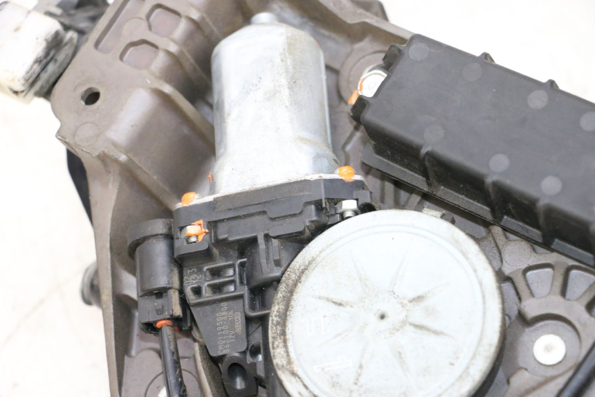 photo de ENGINE BUBBLE YAMAHA FJR ABS 1300 (2006 - 2012) - Product overview