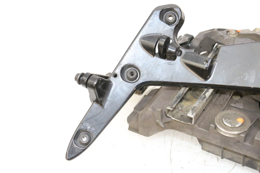 photo de ENGINE BUBBLE YAMAHA FJR ABS 1300 (2006 - 2012) - Checked used part