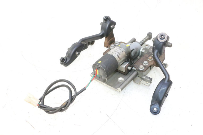 photo de ENGINE BUBBLE GILERA GP 800 (2007 - 2013) - Main view